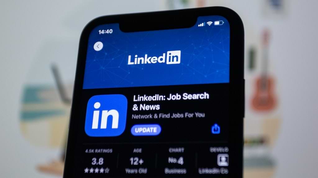 gestione profilo linkedin aziendale | KRYVA